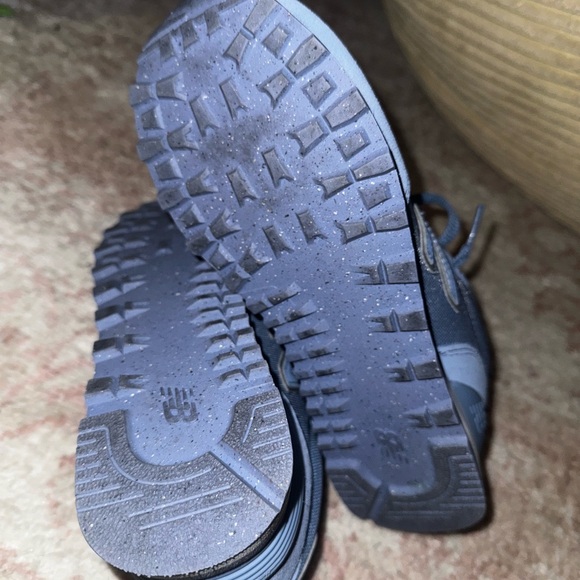 New Balance Carolina blue 🩵 6 1/2 NEVER WORN! NWOT - Picture 2 of 8